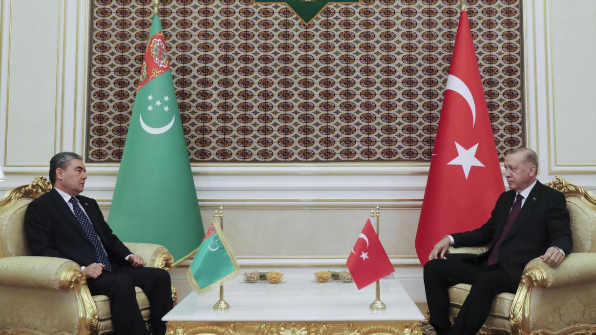 Президент Ердоған Түрікменстанға барды