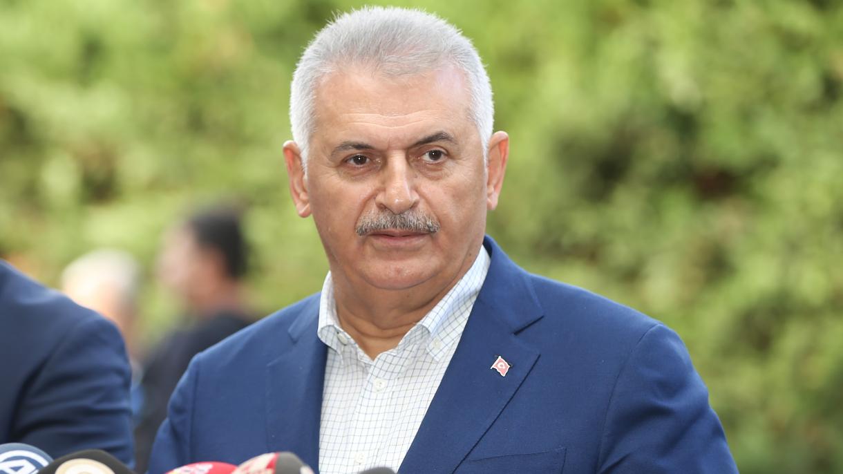 B.Yıldırım Ərzincan Təhsil və Mədəniyyət Fondunun  tәdbirindә iştirak edib