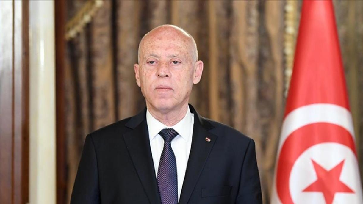 El presidente tunecino Saied dijo que está abierto al diálogo para solucionar la crisis política
