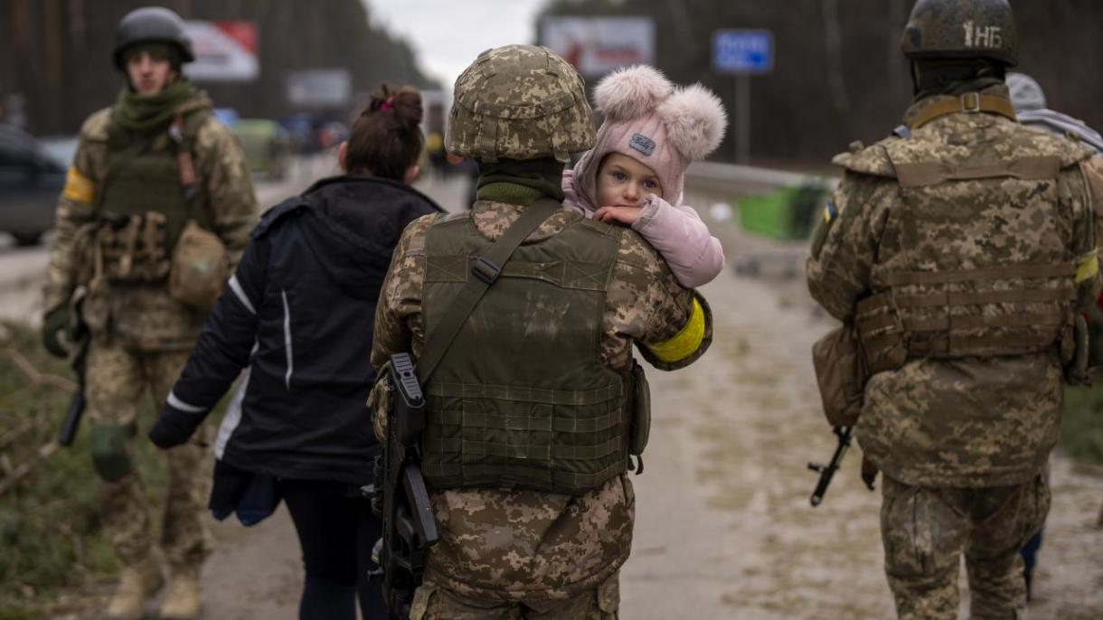 Zelenskiy AQŞtan tağın da kübräk yärdäm soradı