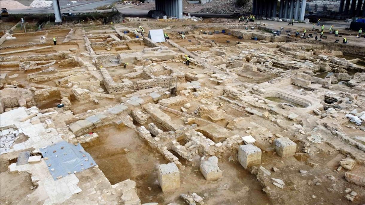 Excavaciones arqueológicas en estación de tren de Estambul sacan a la luz restos del siglo V a.C.