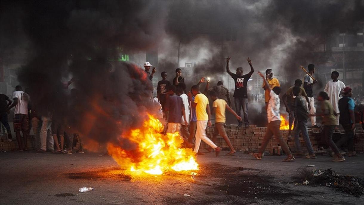 سوڈان: پولیس اور مظاہرین کے درمیان جھڑپوں کا سلسلہ جاری