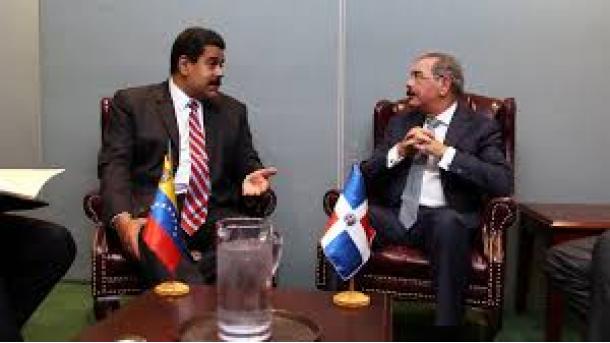 Medina se declara satisfecho a Maduro por dialogar con la oposición