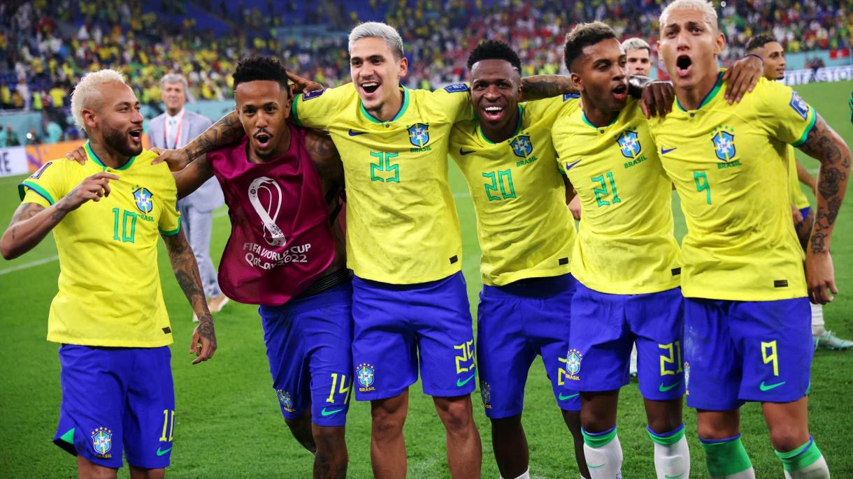巴西在世界杯16强比赛中以4比1击败韩国