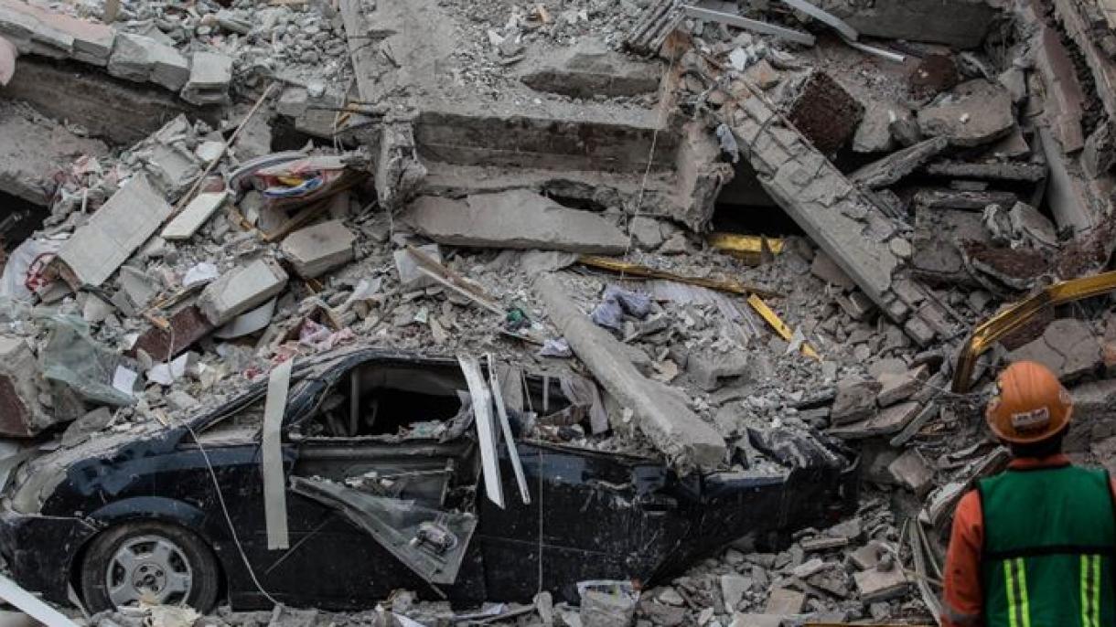 墨学校建筑强震后坍塌压死26人校长被判31年