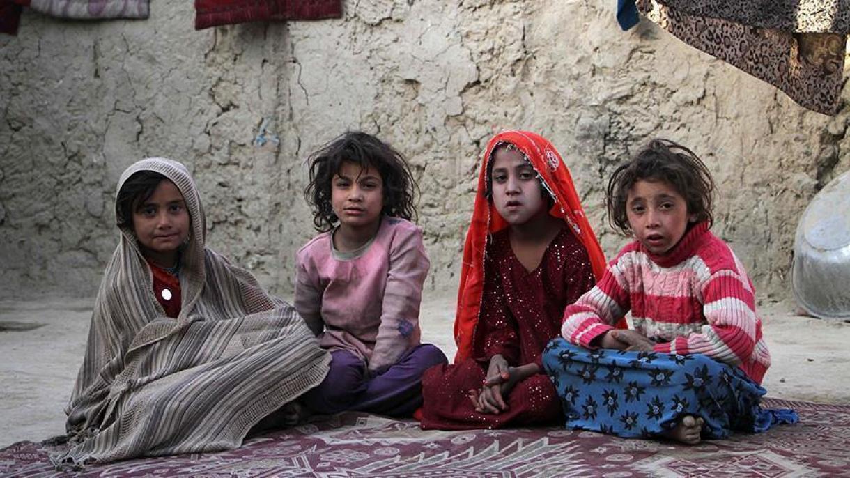 نیمی از کودکان افغانستان به مدرسه نمی روند