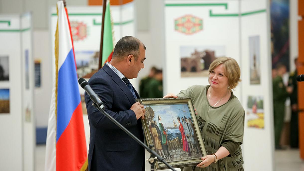 Sankt-Peterburgda “Türkmenistan-Beýik Ýüpek ýolunyň ýüregi” atly fotosuratlar sergisi guraldy