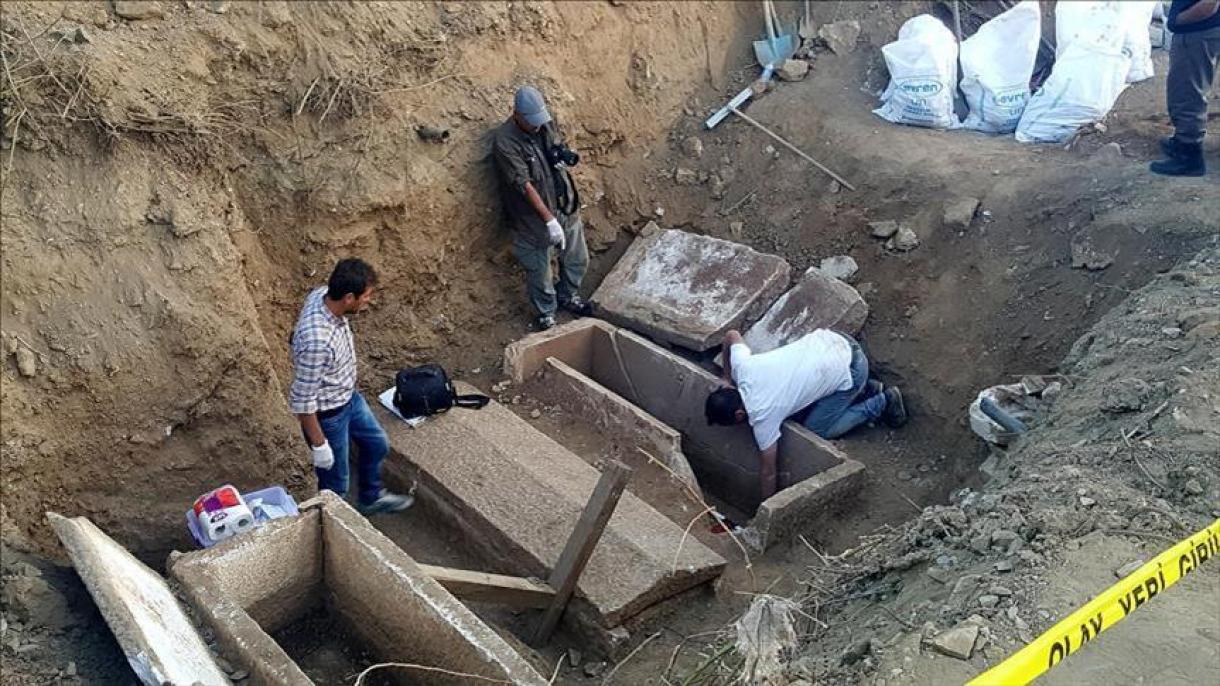 کشف سه تابوت متعلق به 24 قرن پیش در چاناک قلعه ترکیه