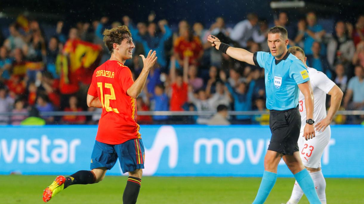 Álvaro Odriozola, nuevo jugador del Real Madrid