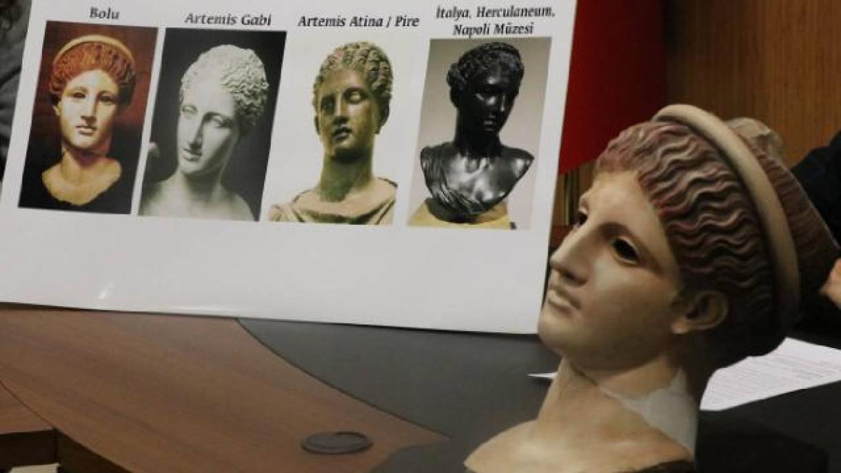 Revela-se que a estátua de 2.000 anos no Museu Bolu pertence à deusa grega Ártemis