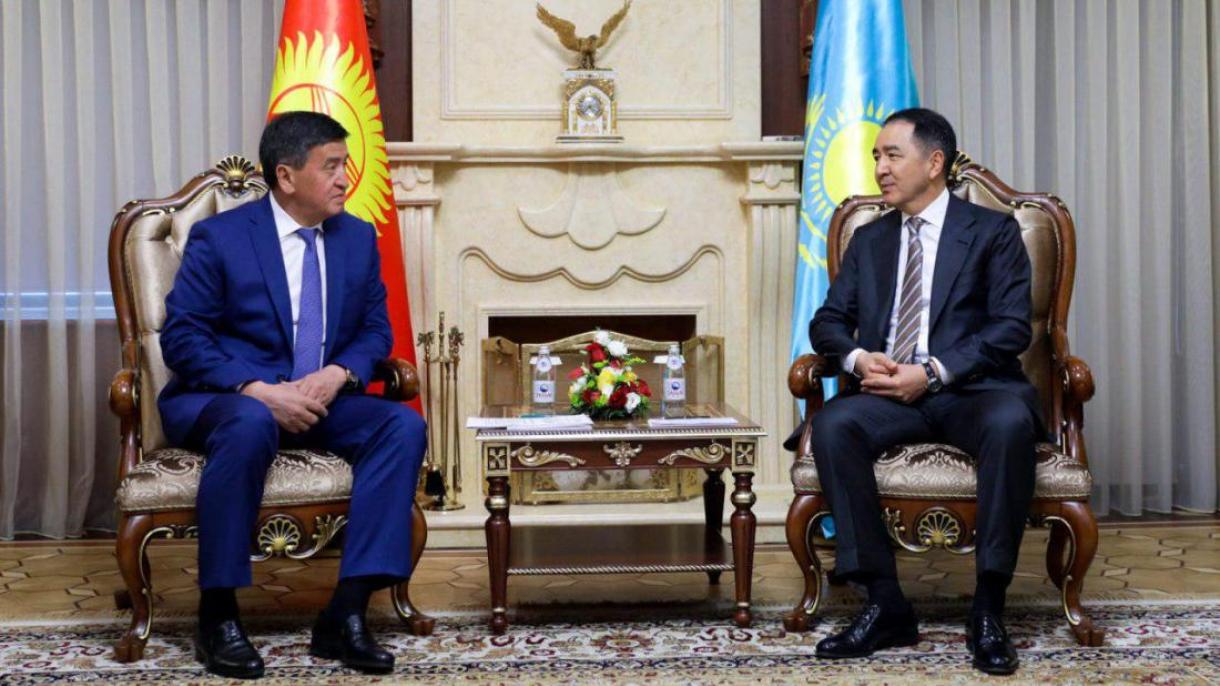 Кыргызстандын премьер  - министри Сооронбай Жээнбеков Казакстанда