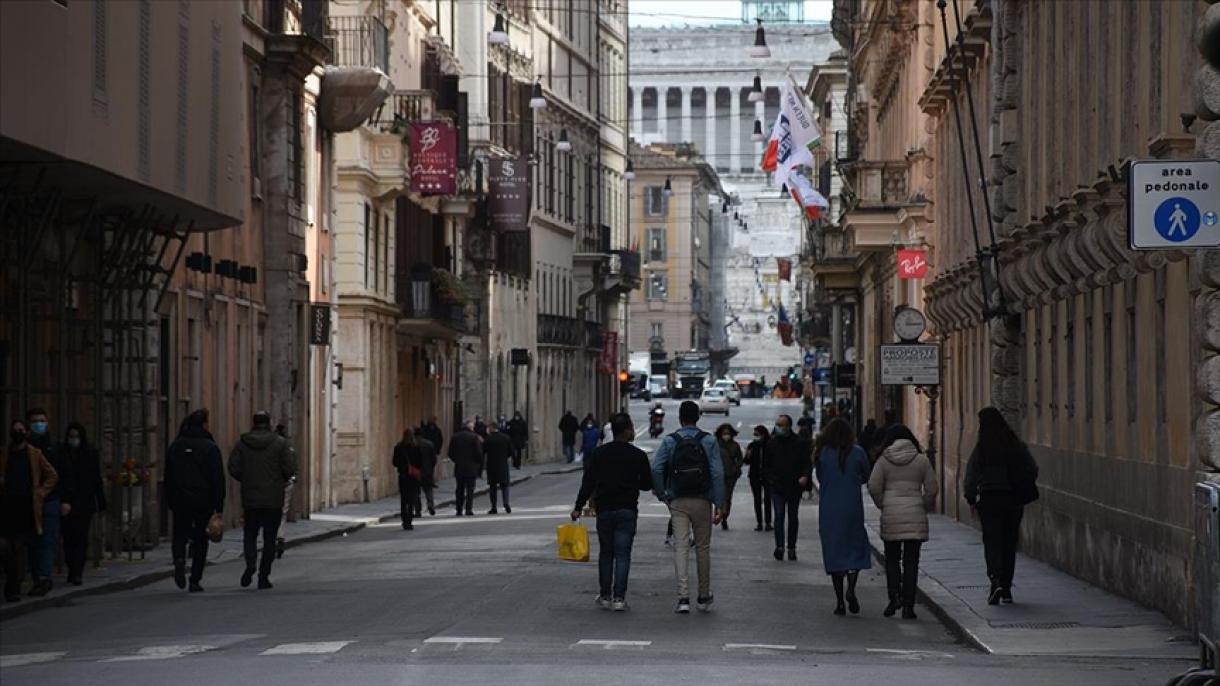 Italia anuncia que los viajeros se someterán al segundo test PCR tras cuarentena impuesta