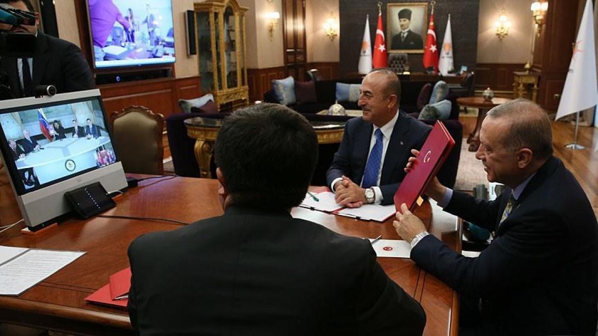 Turquía y Venezuela consolidan relaciones diplomáticas y económicas