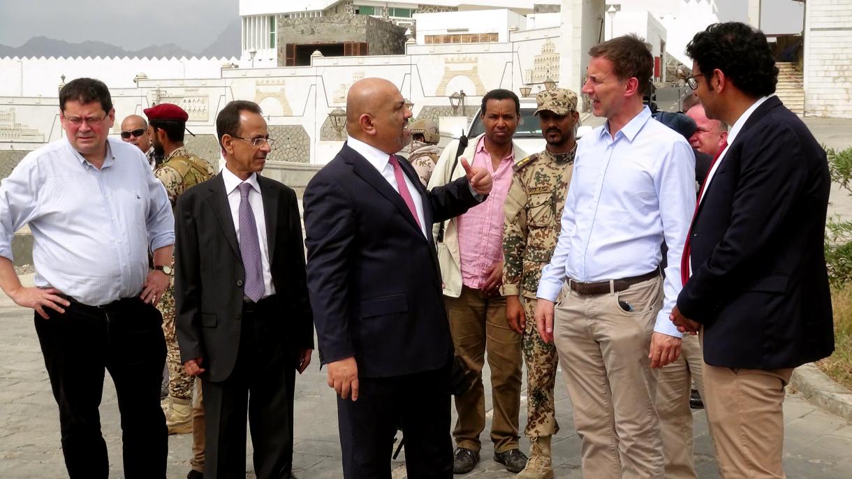 برطانوی وزیر خارجہ یمن میں، موجودہ صورت حال پر تبادلہ خیال