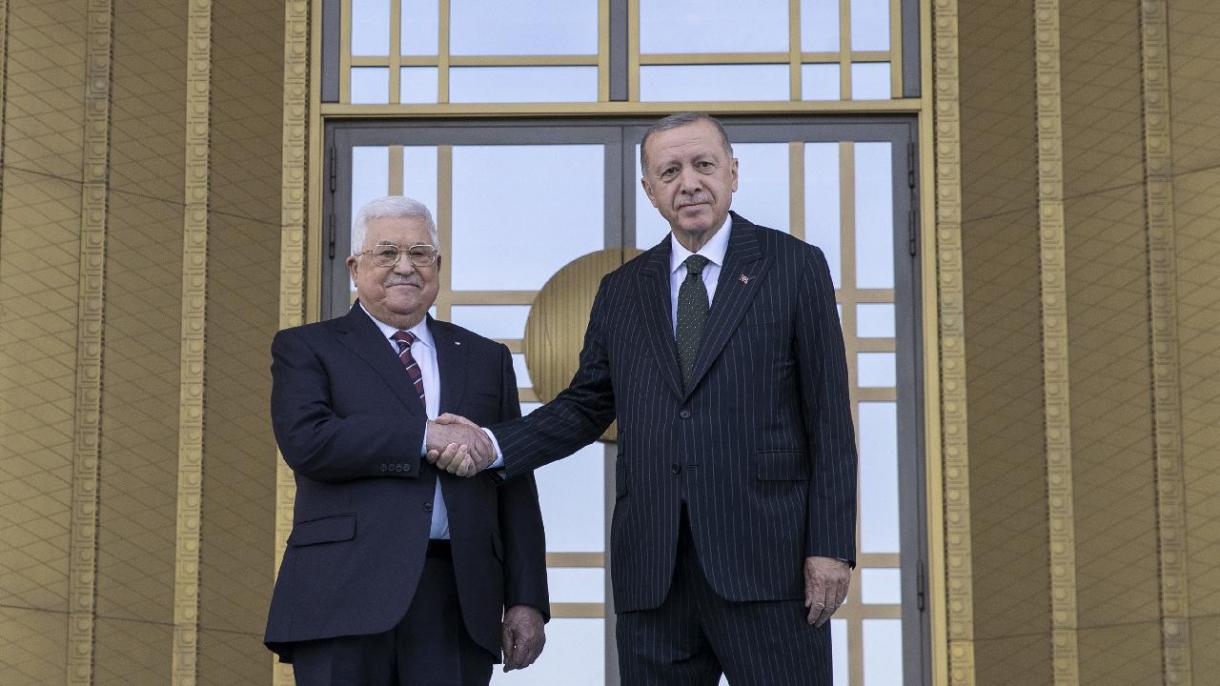 Președintele palestinian Mahmoud Abbas în vizită la Ankara
