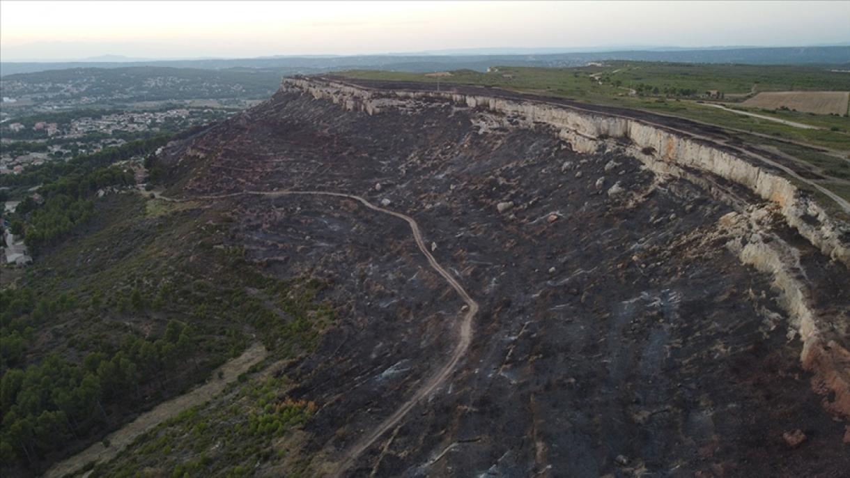 Incêndio florestal em França foi extinto ao fim de 7 dias