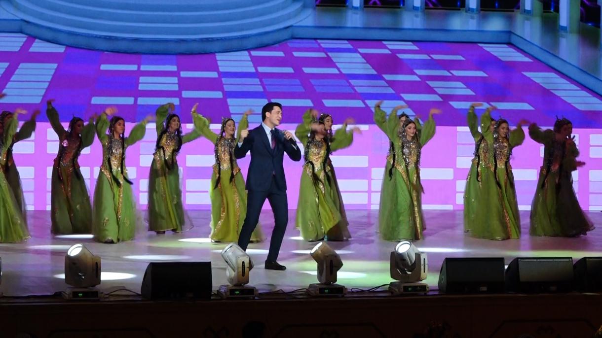 Türkmenistan Bağımsızlığını Şenliklerle Kutluyor (2).jpg