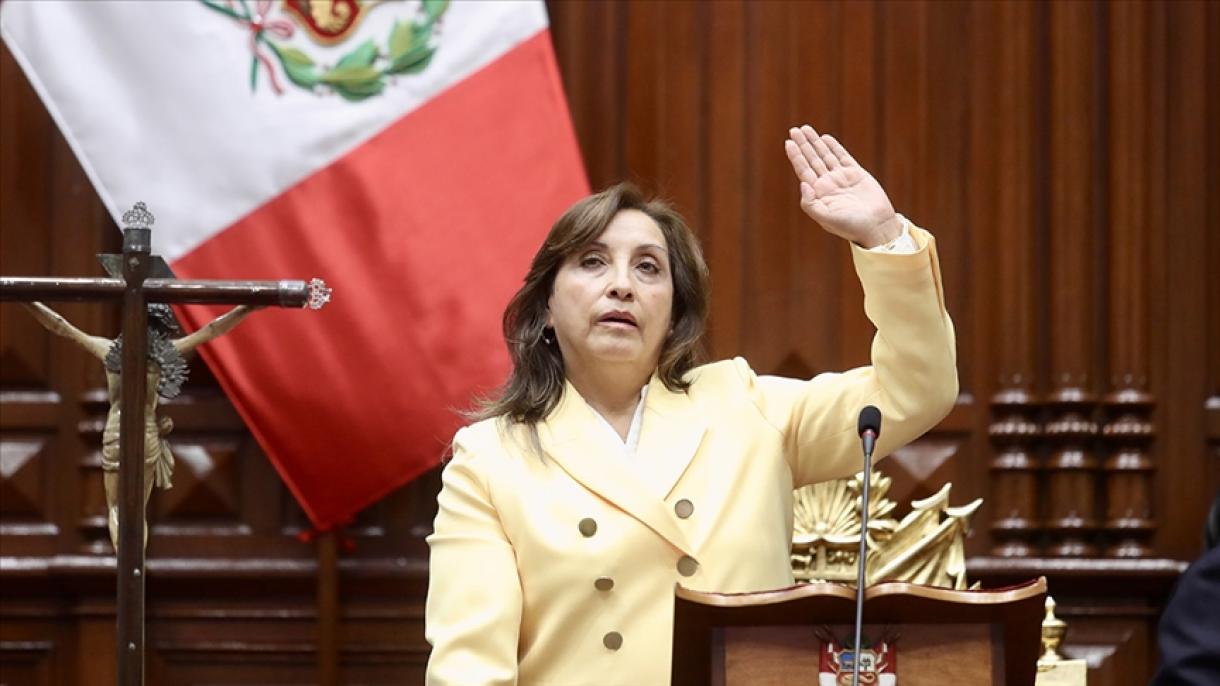 La presidenta de Perú testifica en audiencia sobre muertes durante protestas antigubernamentales
