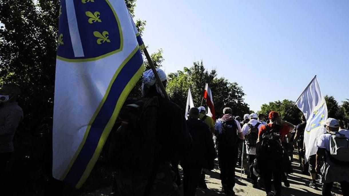 Ξεκίνησε η «Πορεία της Ειρήνης» που διοργανώνεται στη μνήμη της Γενοκτονίας της Σρεμπρένιτσα