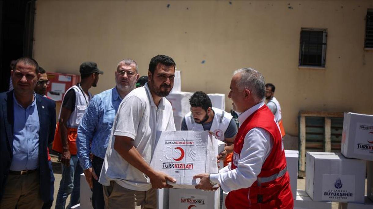 ادامه کمک های هلال احمر ترکیه به نیازمندان مأرب یمن