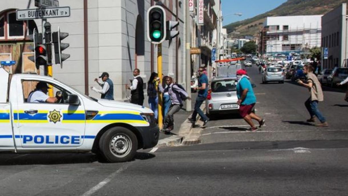 Cape Town şəhərinda  qarşıdurmalar davam edir