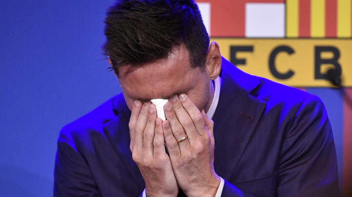 Messi, entre lágrimas, dice adiós al Barcelona