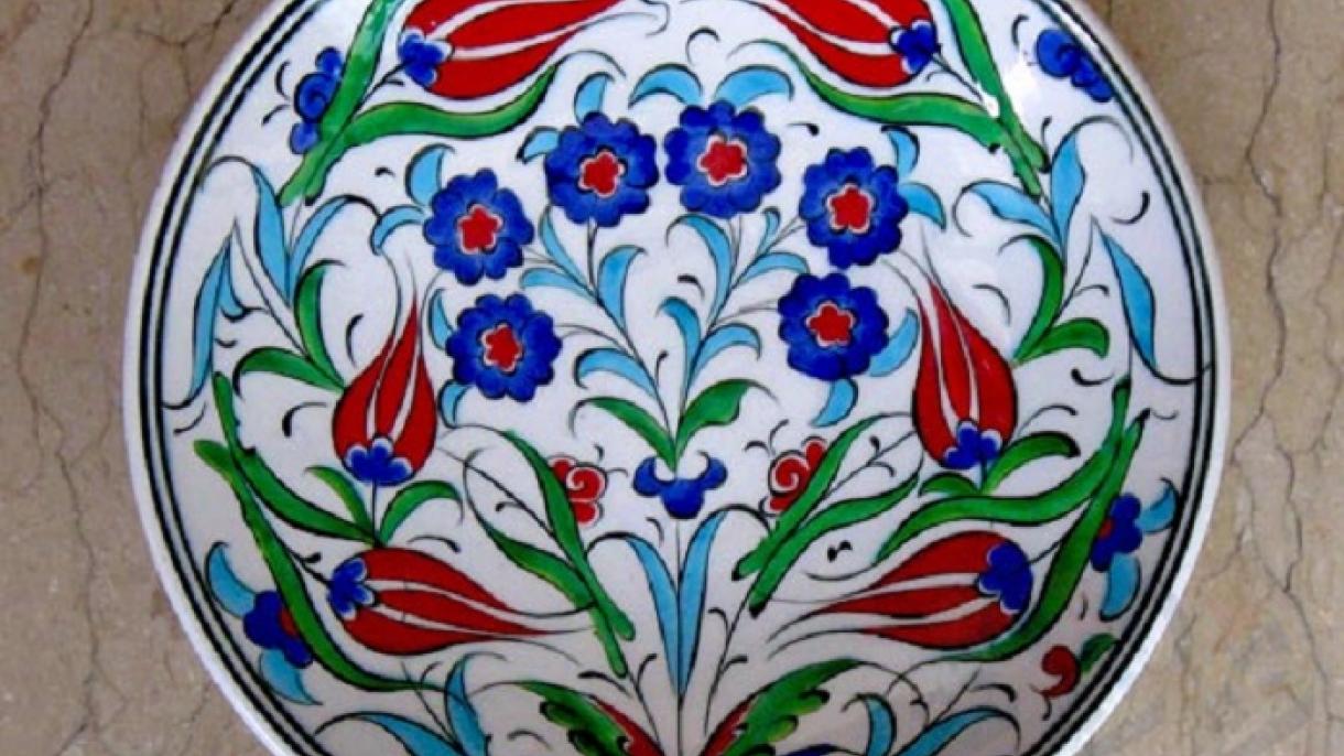 土耳其特色产品 20：库塔赫亚瓷砖