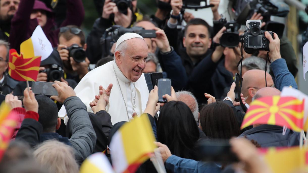 El Papa Francisco efectúa una visita a Macedonia del Norte