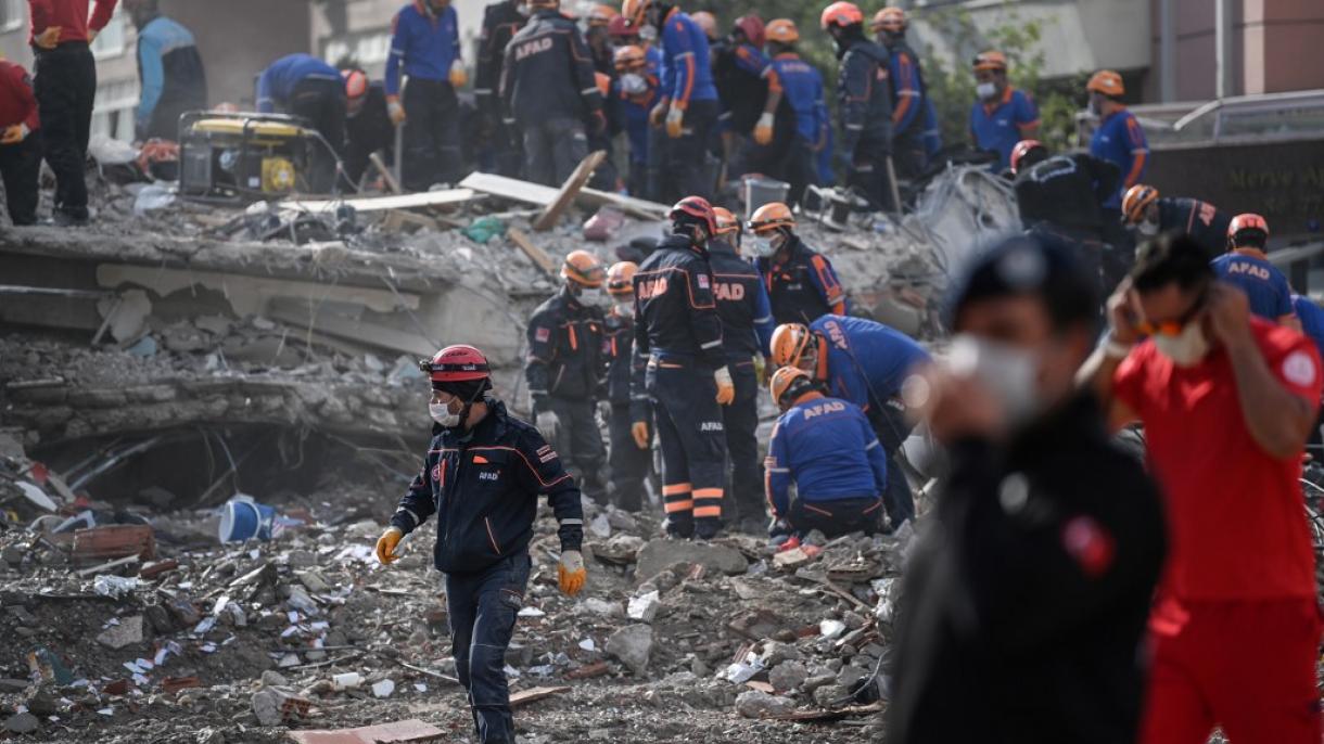 Asciende el número de víctimas mortales tras sismo en Izmir