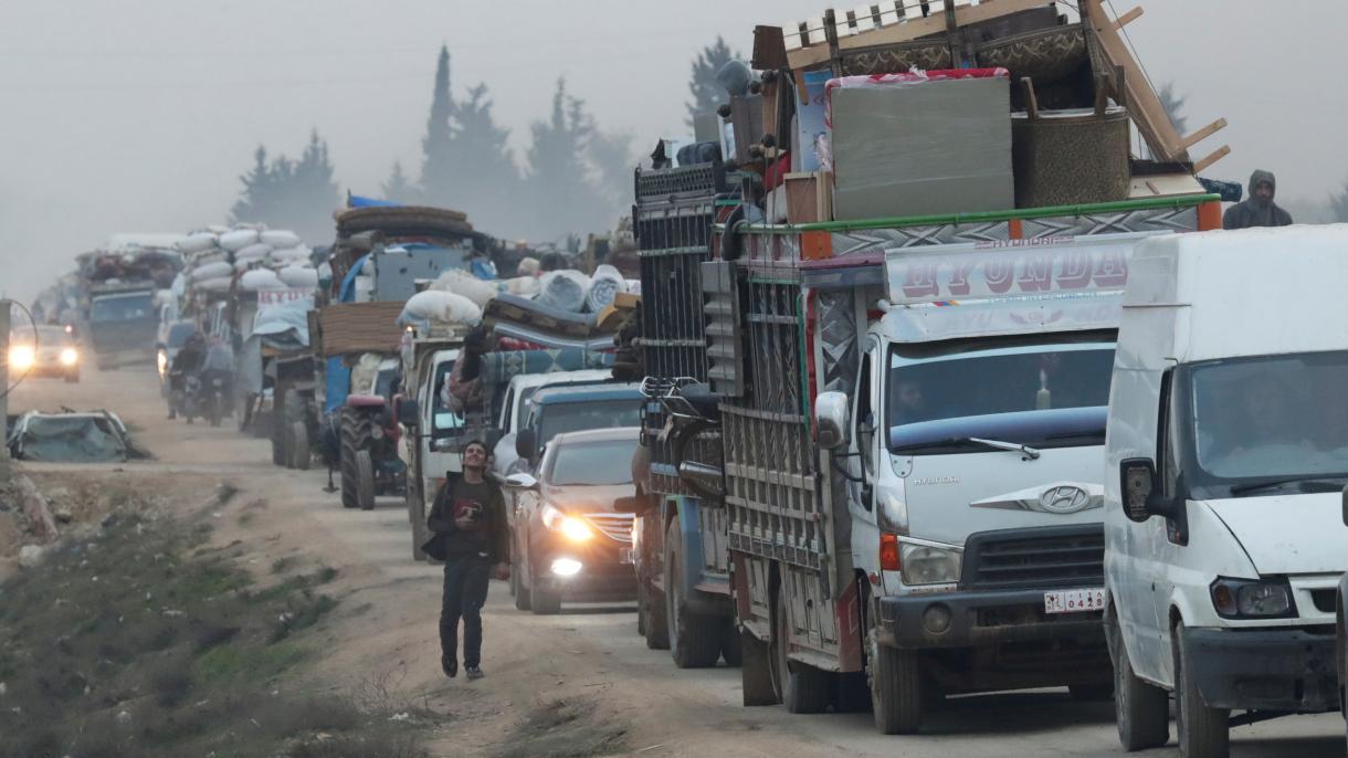 Civilek tízezrei térnek haza Szíriában
