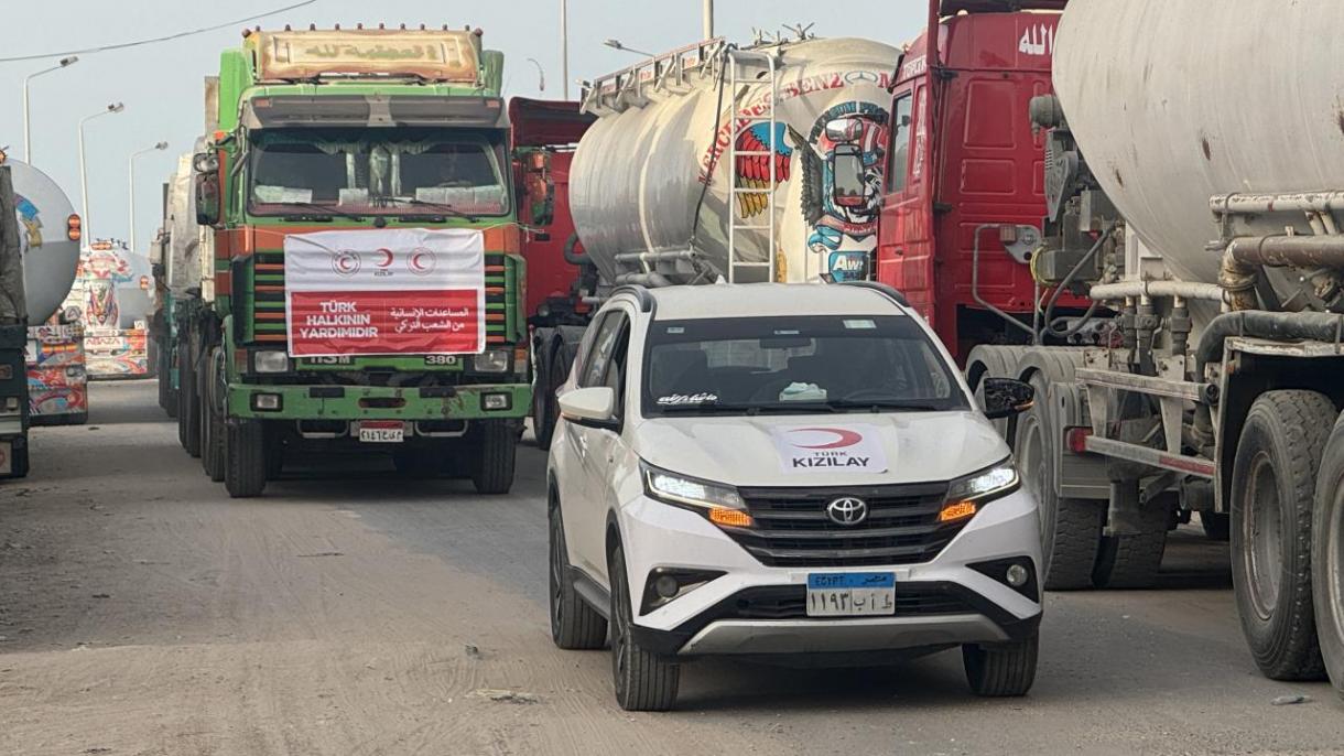 کامیون‌های حامل کمک‌های بشردوستانه ترکیه به غزه حرکت کردند