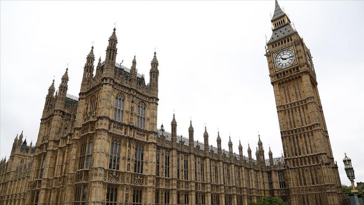 Брексит келишими  парламентке сунушталат