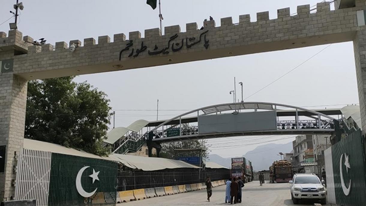 Границата между Афганистан и Пакистан отново е отворена