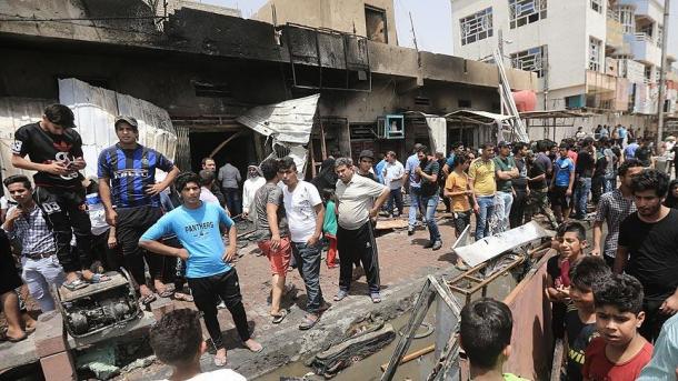 حمله با سه خودروی بمب گذاری شده در بغداد