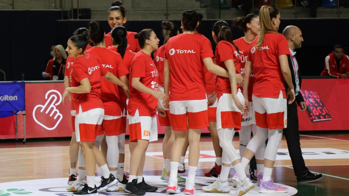 Basketbolçy Gyzlar Polşany Ýeňdi