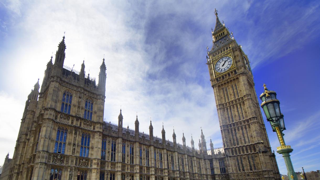 El Big Ben rompe su silencio y suena once veces por el Día de Armisticio