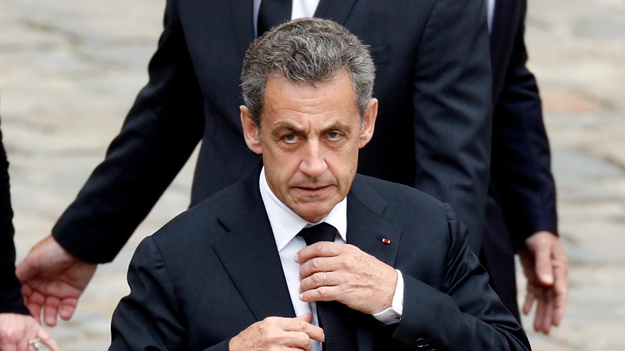 L’ex presidente francese Sarkozy condannato a un anno di carcere