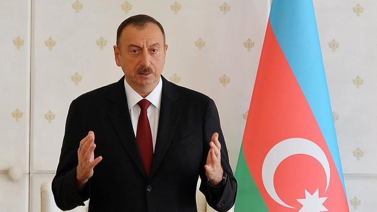 Aliyev pede unidade no mundo muçulmano