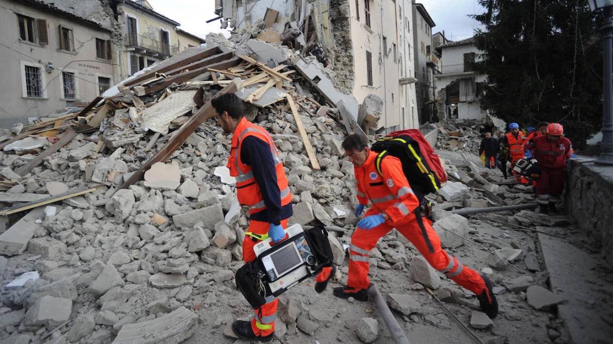 Sisma, Protezione civile: sale a 247 morti il bilancio