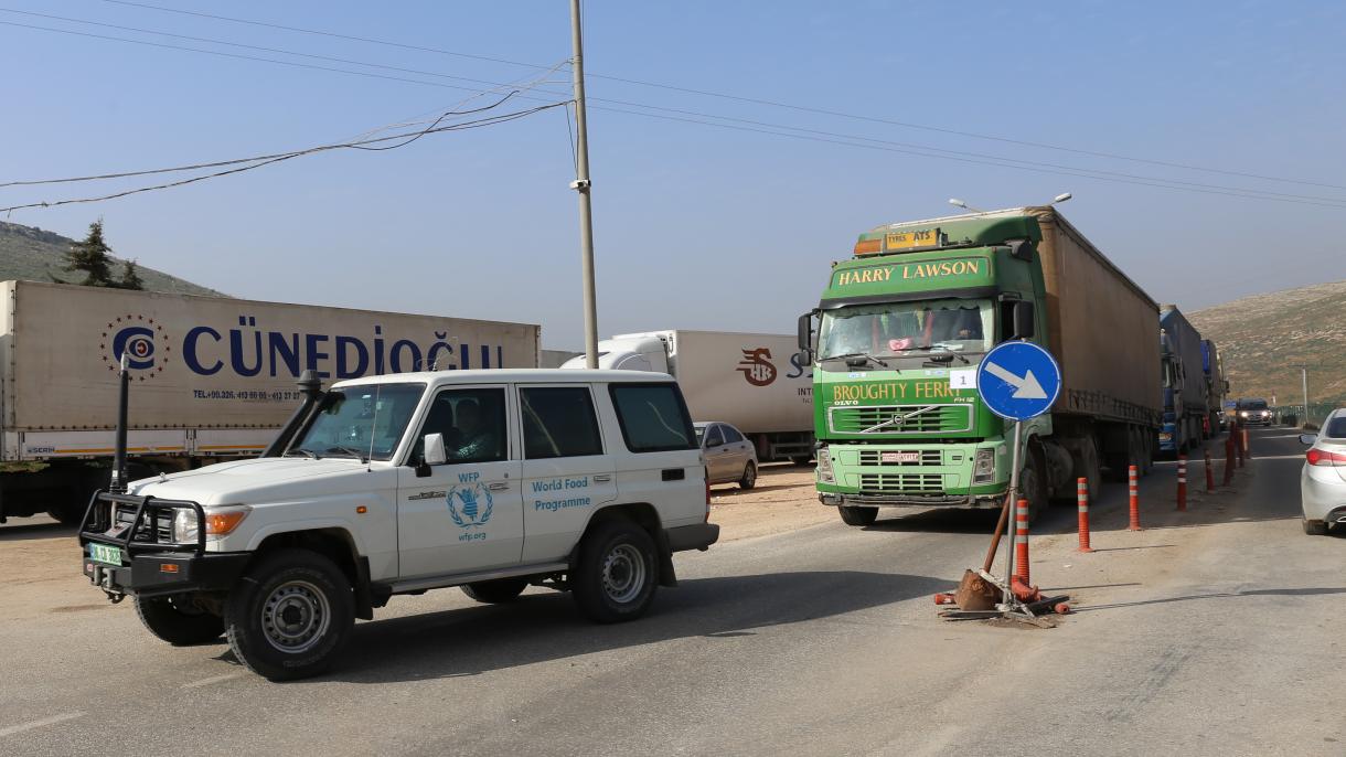 联合国向叙利亚伊德利布送去救援物资