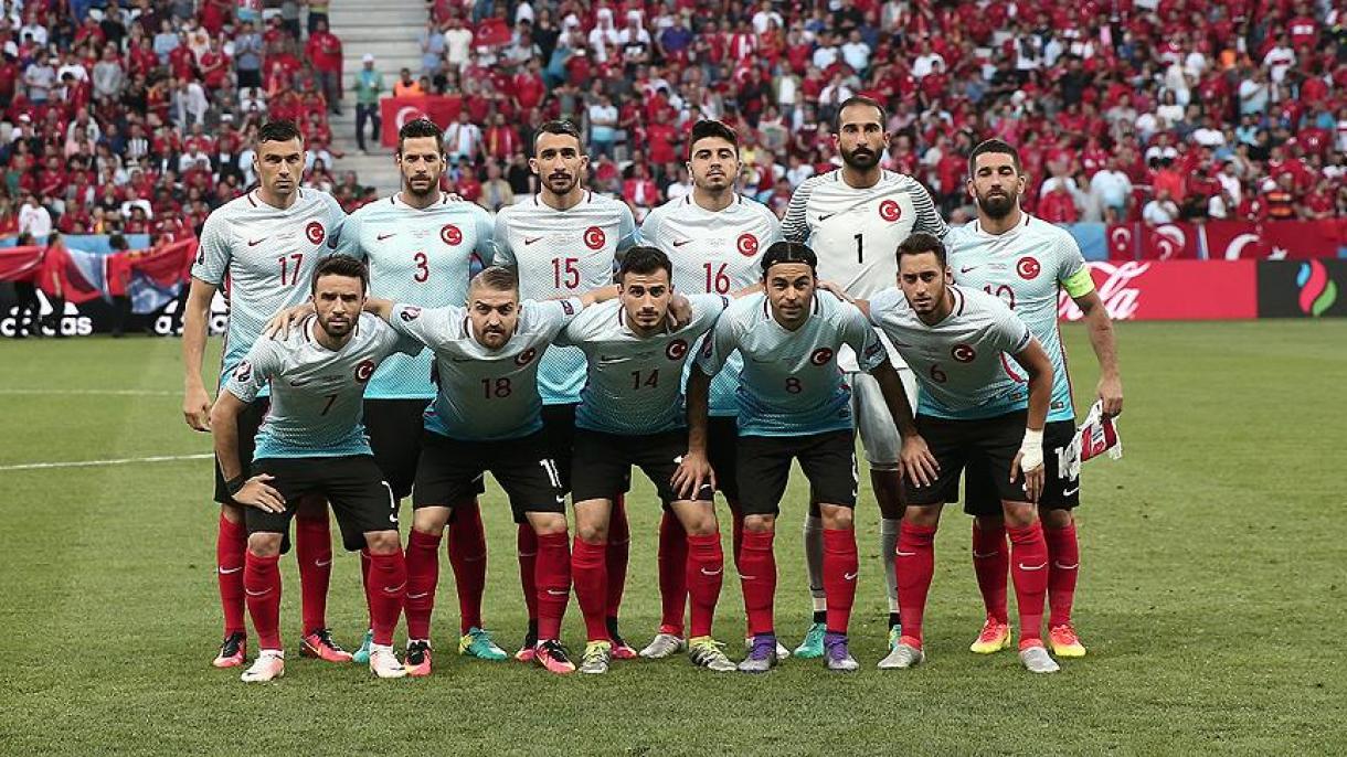 サッカー Uefa Euro 16 背水の陣トルコのライバルはチェコ共和国