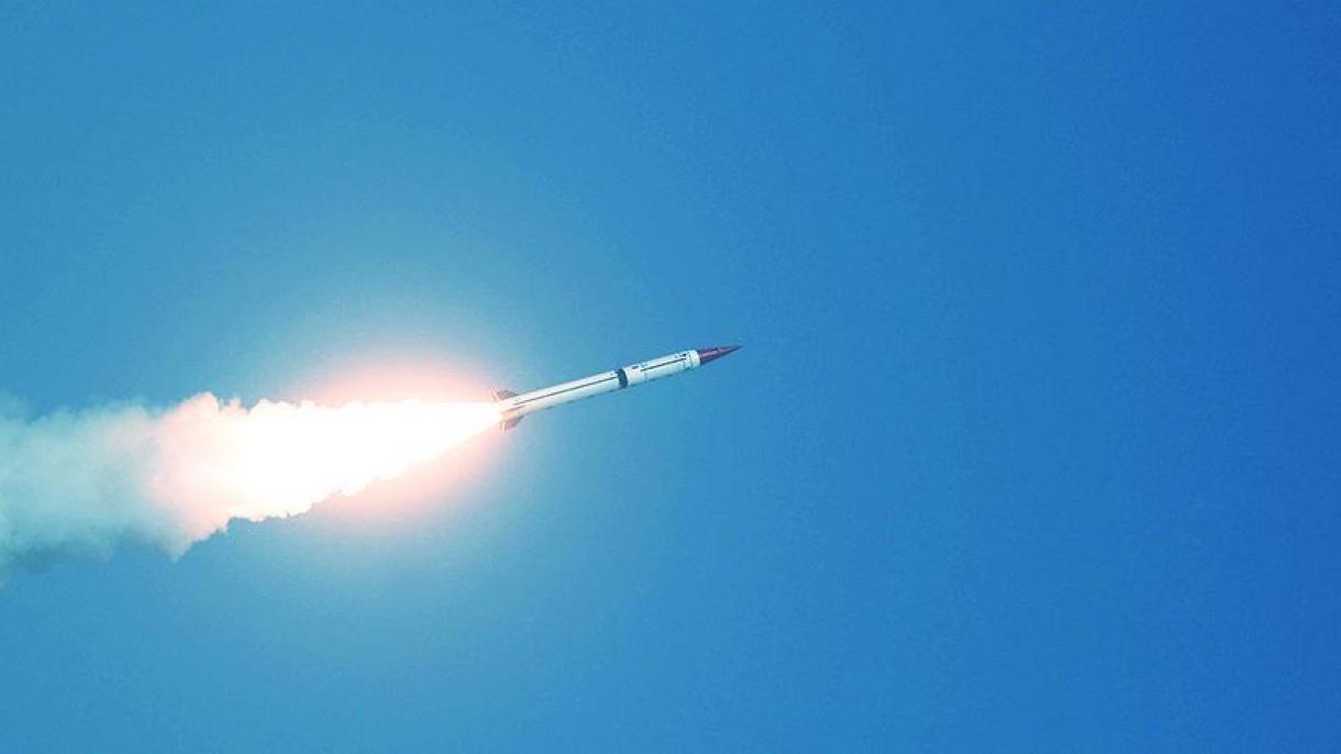 Səudiyyə Ərəbistanı hərbçiləri Yəməndən atılan ballistik raketi vurub