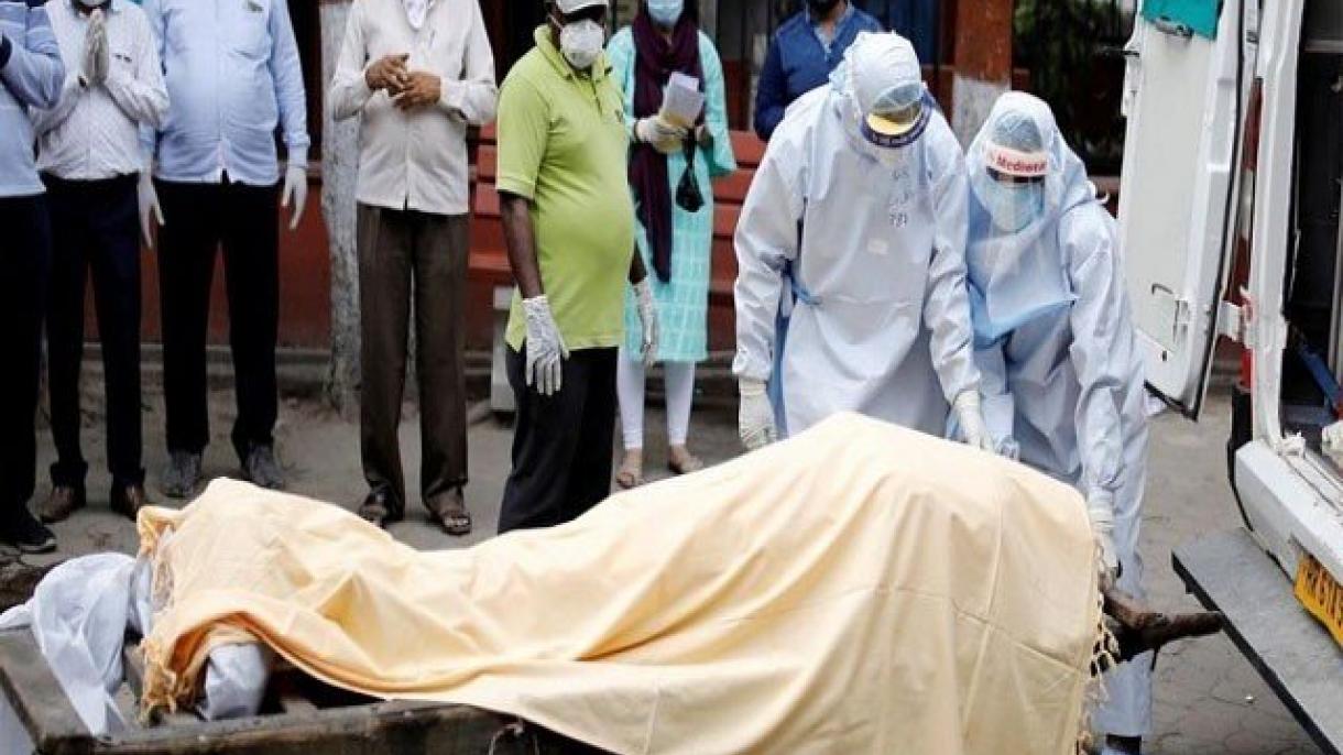 بھارت کوروناوائرس  کی شدید لپیٹ میں،  متاثرہ ممالک کی فہرست میں تیسرے نمبر پر