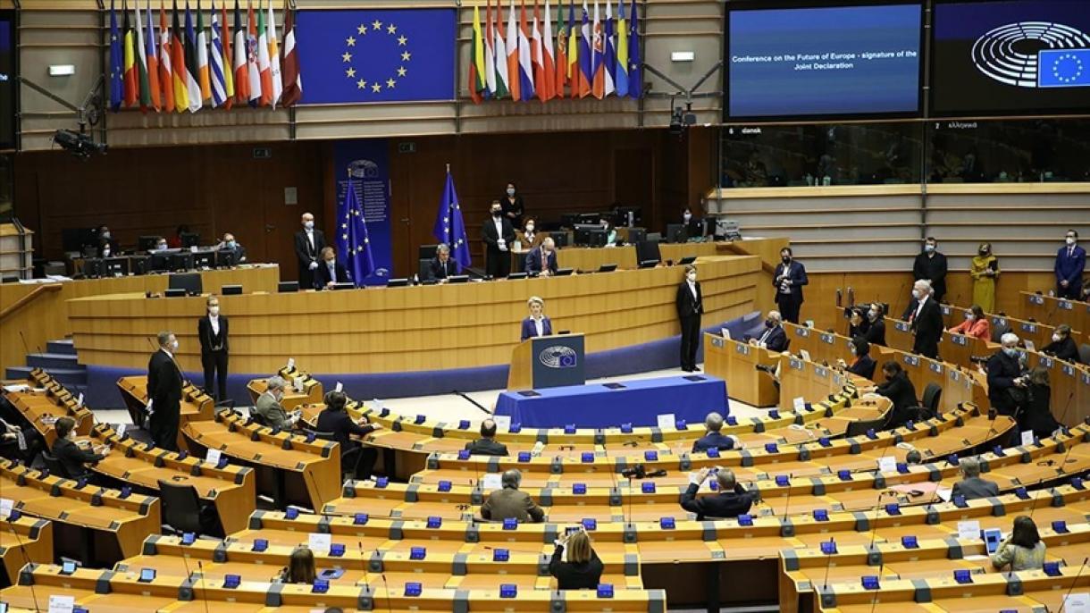 تصویب بسته حمایت مالی مازاد برای سوری‌های مقیم ترکیه از سوی پارلمان اروپا