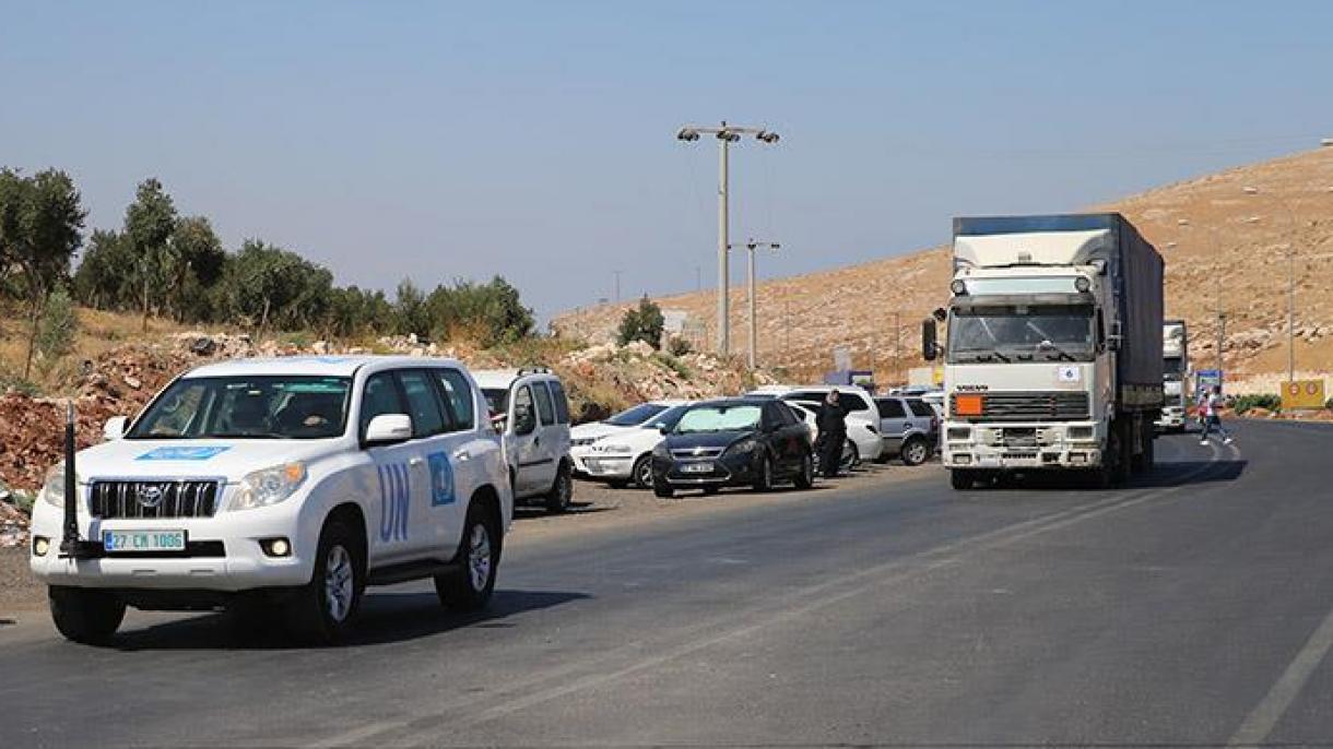 20 کامیون حامل کمک‌های انسانی به ادلب رسید