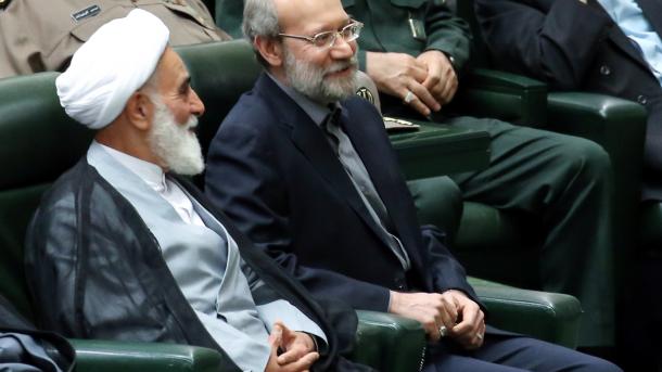 Лариджани бе избран за временен председател на иранския парламент...