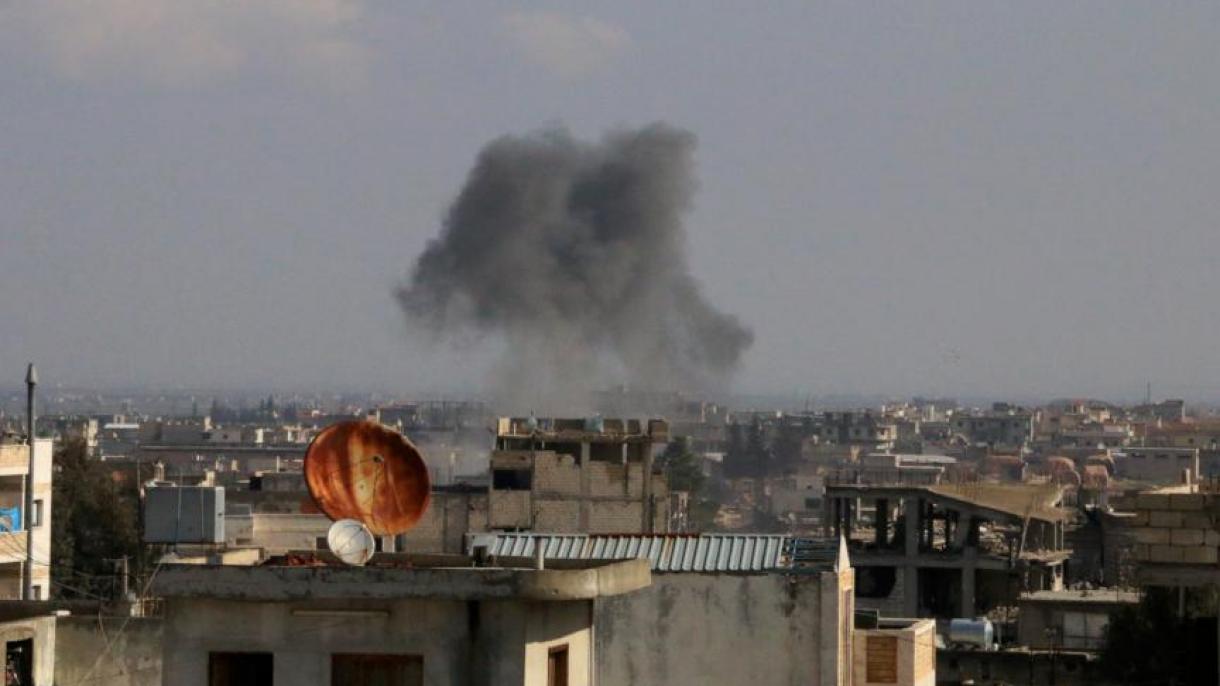 Сириянын Идлиб шаары бомбаланып жатат