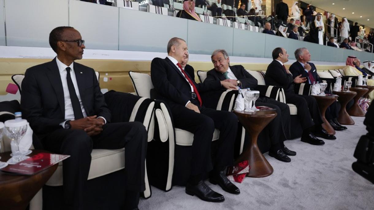 Erdoğan a participat la recepția oferită de emirul Qatarului