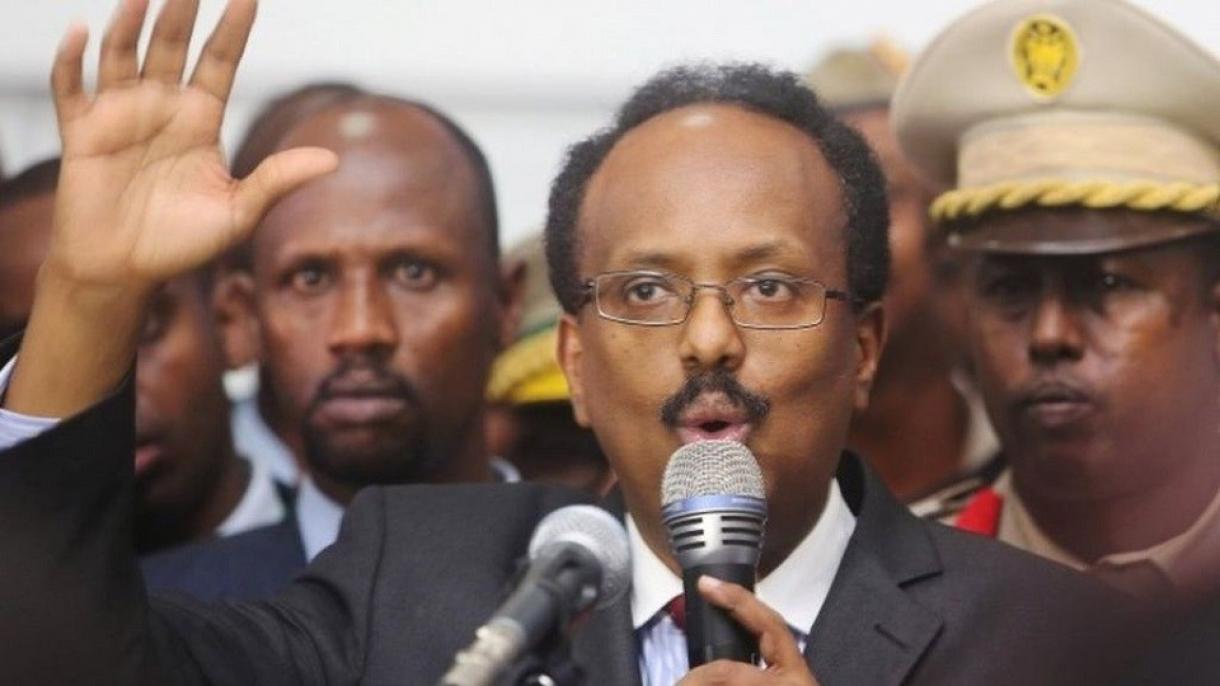 Novo presidente somali promete pôr fim à militância