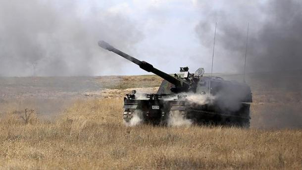 بمباران مواضع داعش توسط ارتش ترکیه در نزدیکی مرز سوریه